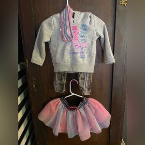 4-Piece Space jam outfit 18 months